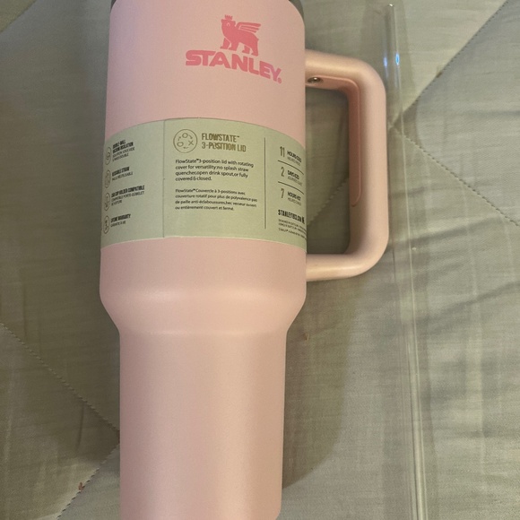 THE QUENCHER H2.0 FLOWSTATE™ TUMBLER | 40 OZ - Picture 3 of 4